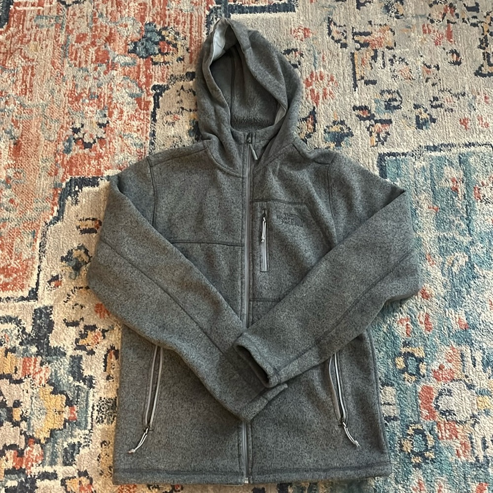 Men’s Size Small Hooded North Face Fleece - Three Front Pockets, Full Zip